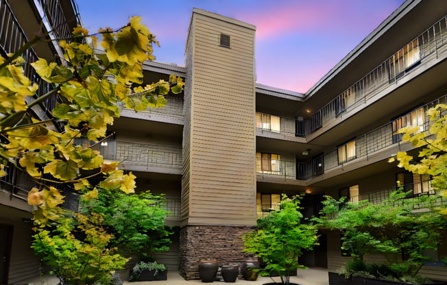 1 bed, 1 bath, 740 sqft, $3,995, Unit 204