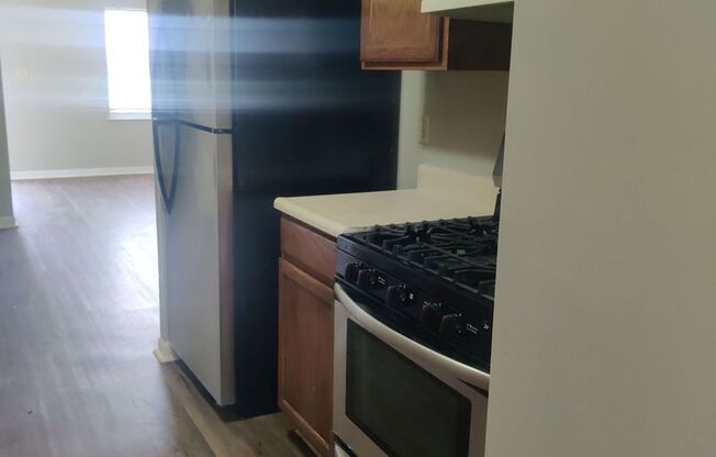 1 bed, 1 bath, $750, Unit 228