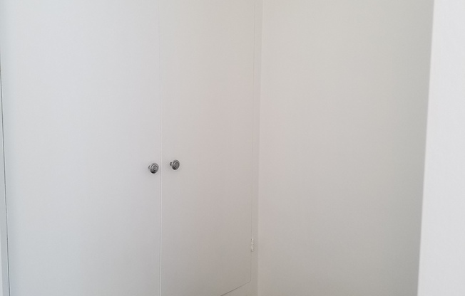 1 bed, 1 bath, 616 sqft, $1,695, Unit 23