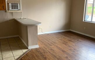 1 bed, 1 bath, $600, Unit 1344A