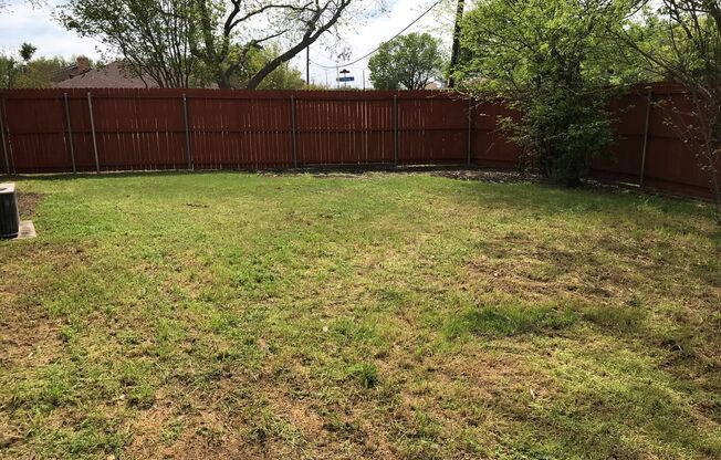 Richardson 2 Bedroom 2 Bathroom and 1 Car Attached Garage with Opener.