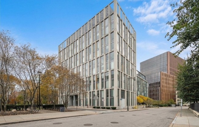 1 bed, 1 bath, 693 sqft, $2,900, Unit 318