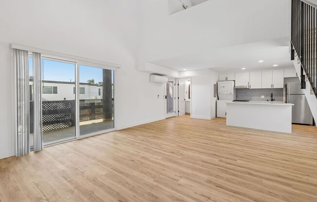 Studio, 1.5 baths, 773 sqft, $2,995, Unit 67