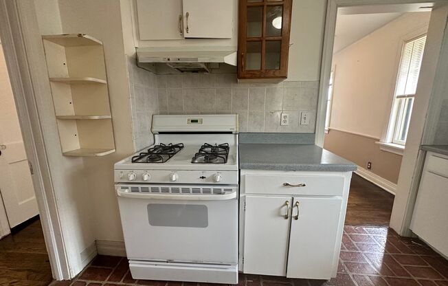 Plaza District / Classen 3 Bed Beauty!