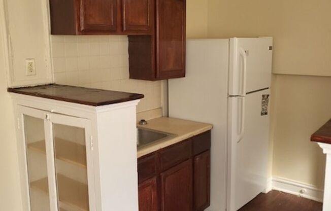 6315 S California LLC