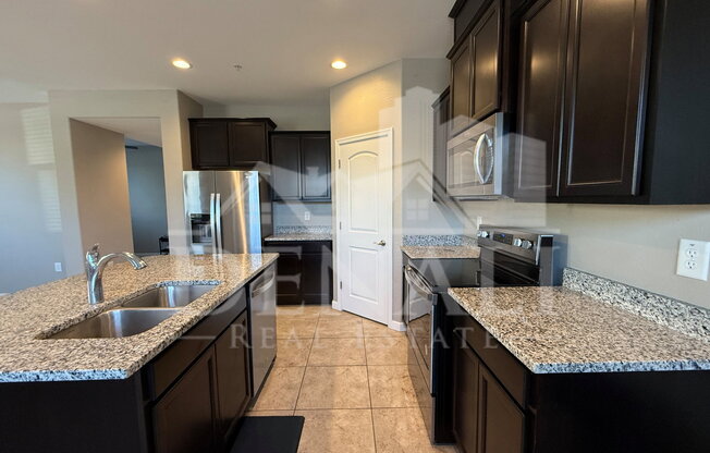 3 beds, 2.5 baths, 1,856 sqft, $2,295, Unit 1219