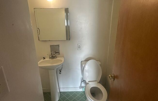 7109 W Capitol Dr