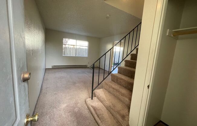 2 beds, 1.5 baths, 900 sqft, $2,395, Unit 6