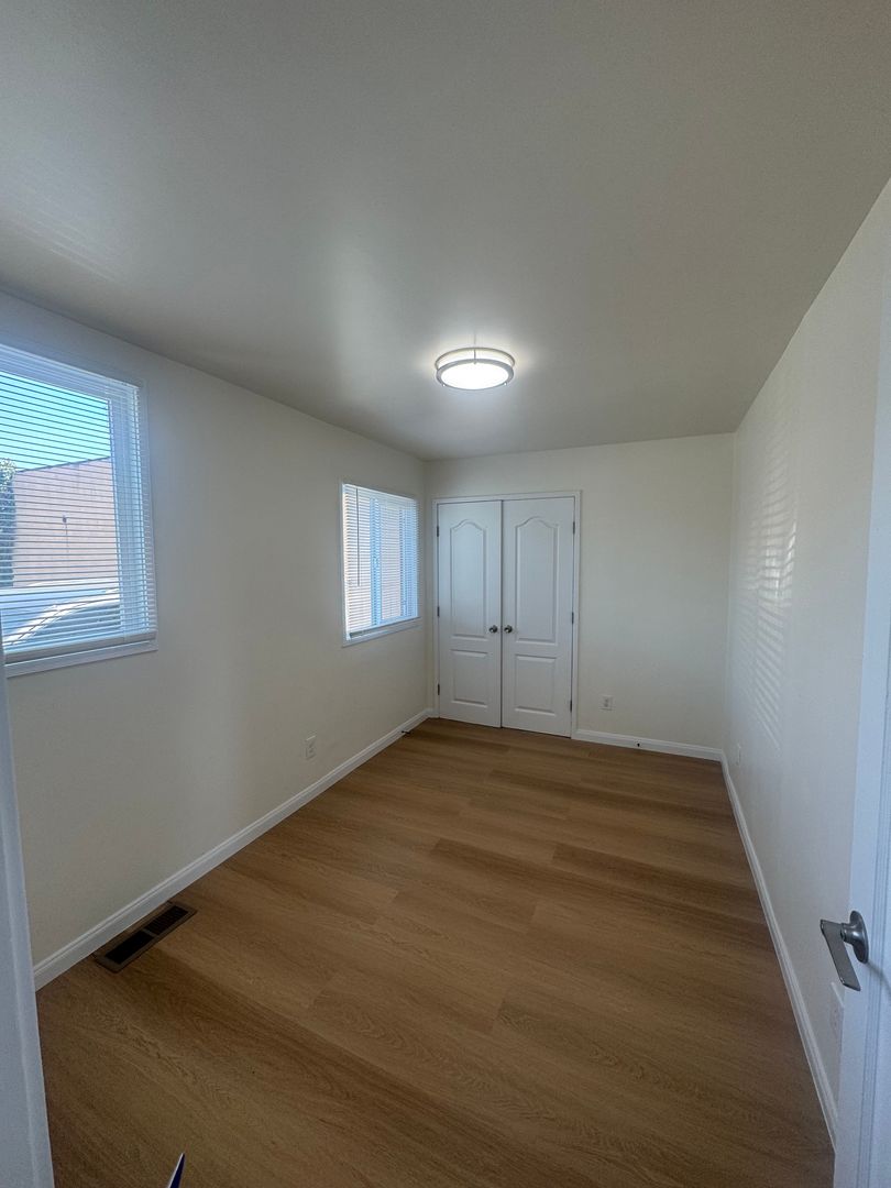 Newly Renovated 2 Bedroom, on San Pablo Ave, in East Richmond Area