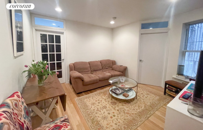 3161 BROADWAY