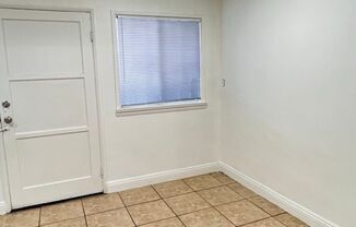 1 bed, 1 bath, 700 sqft, $1,650, Unit 7321