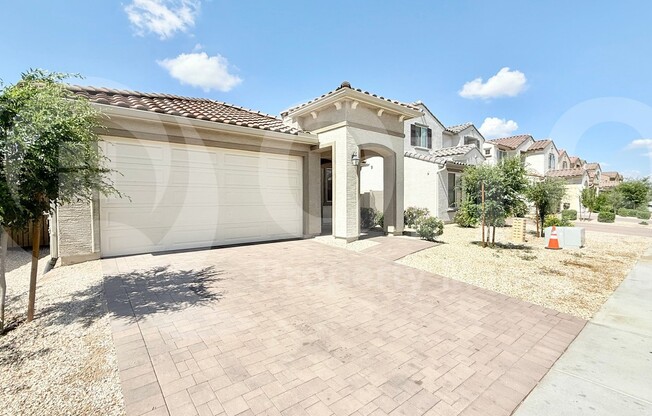 9034 W LUKE AVE