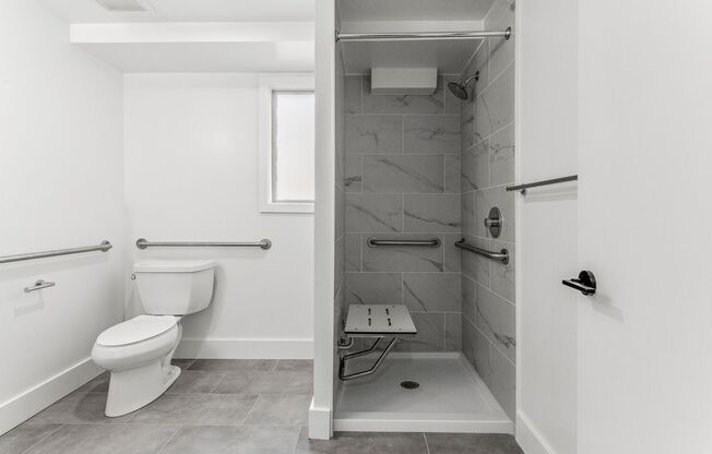 2 beds, 1 bath, 603 sqft, $1,835, Unit 5930-201