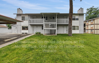 39 E MAYFAIR CT