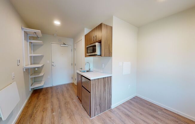 Studio, 1 bath, 179 sqft, $1,299, Unit 307