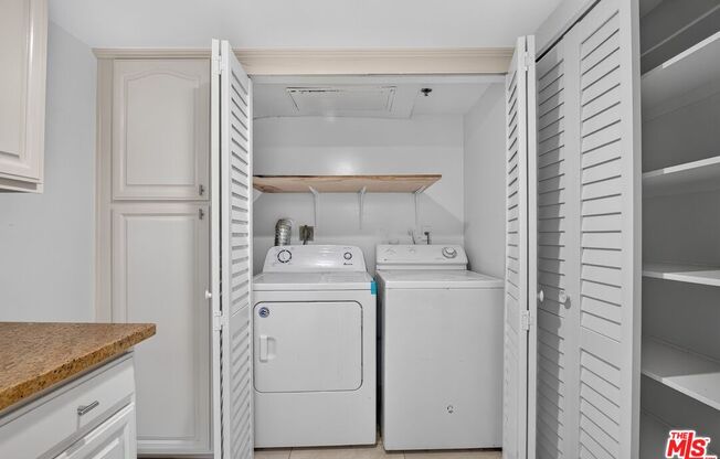 3 beds, 4 baths, 2,426 sqft, $6,995, Unit 309