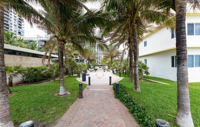 2101 S SURF RD APT 4F HOLLYWOOD, FL 33019