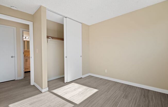 2 beds, 1 bath, 765 sqft, $2,395, Unit 301