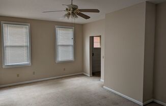 3 beds, 1 bath, $1,395, Unit Apt. #2