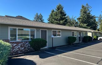 73rd Street Duplex's