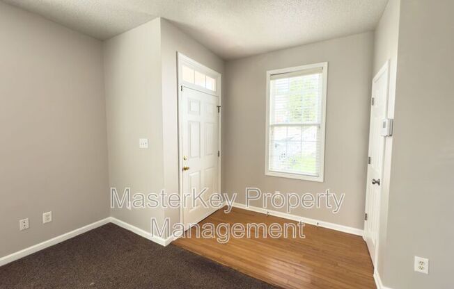 4421 WINDSOCK LN