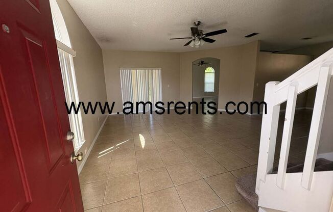 3 beds, 2.5 baths, $2,200