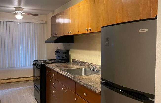 Oxford Court Apartments