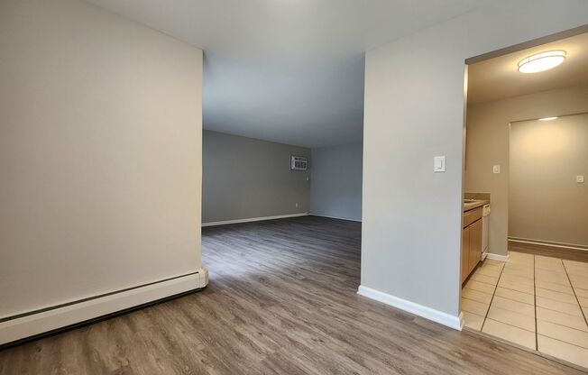 Harvard House Apartments