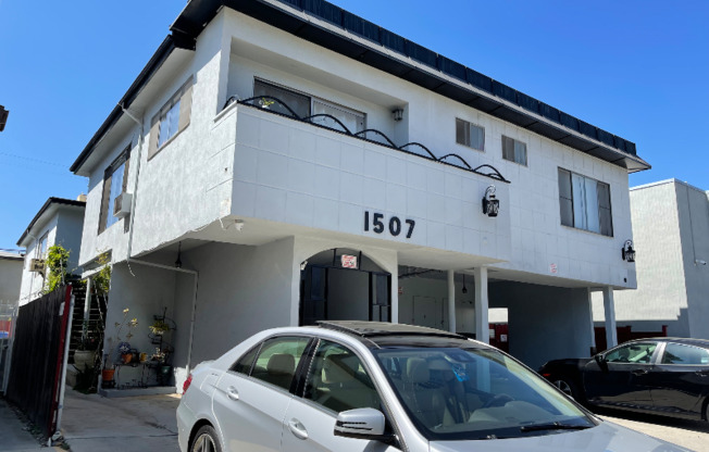 1507 S SHERBOURNE DR