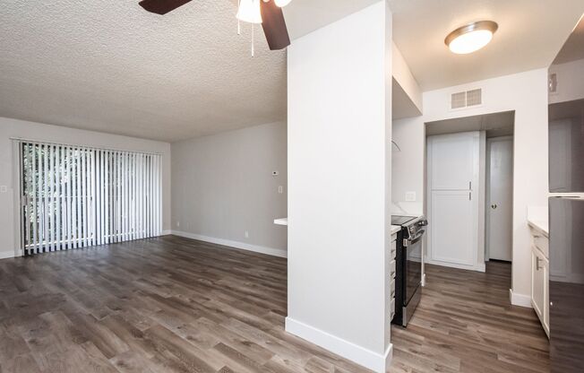 1 bed, 1 bath, 636 sqft, $1,700, Unit 310