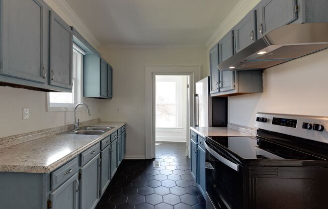 Newly renovated 2bed/1bath