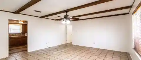 2104 78 ST