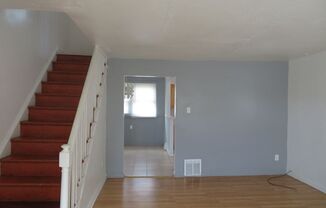 2 beds, 1 bath, $1,350