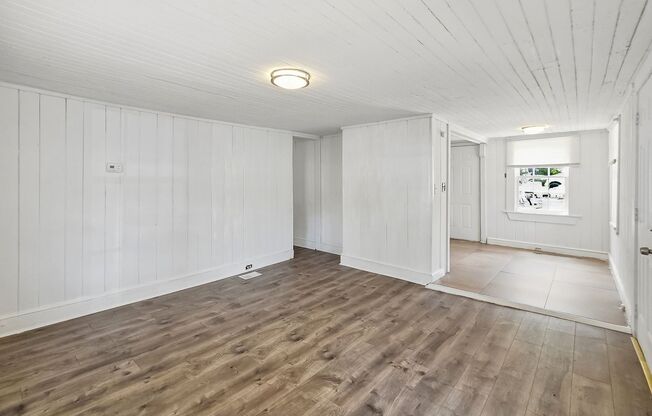 Cozy Marietta Ranch Near Marietta Square – Housing Vouchers Welcome