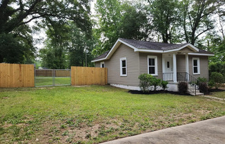 Newly Renovated 3 Bedroom 2 Bath