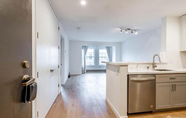 2225 23rd Street, Unit 213
