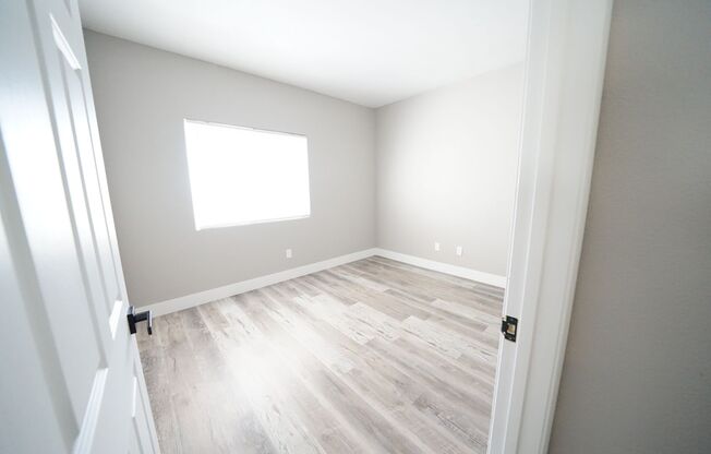 2 beds, 2 baths, $1,495, Unit Building 9