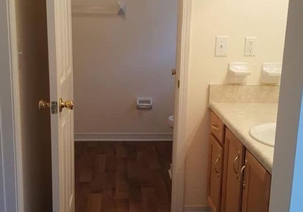 3 beds, 2 baths, $1,695