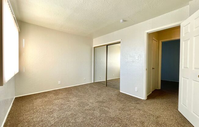 2 beds, 1.5 baths, 800 sqft, $995, Unit Unit 15