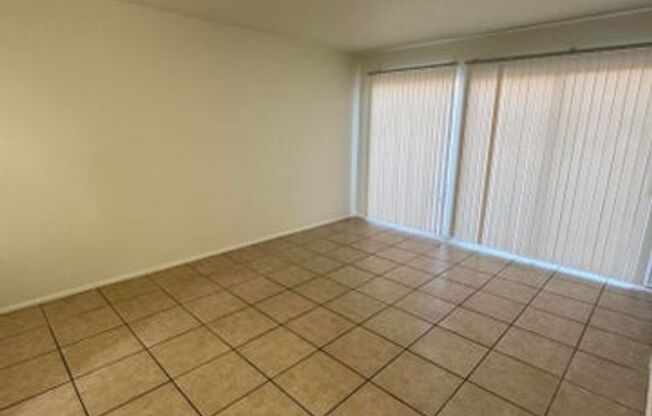 3 beds, 2 baths, $1,850, Unit UNIT 123