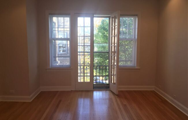 324 - *1238-40 Oak Building*