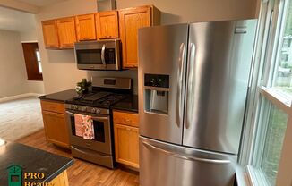 2 beds, 1 bath, $1,595