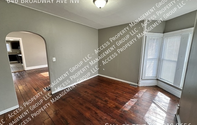 646 BROADWAY AVE NW