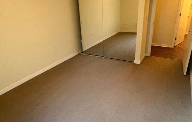 4 beds, 2 baths, 1,246 sqft, $3,300, Unit 306