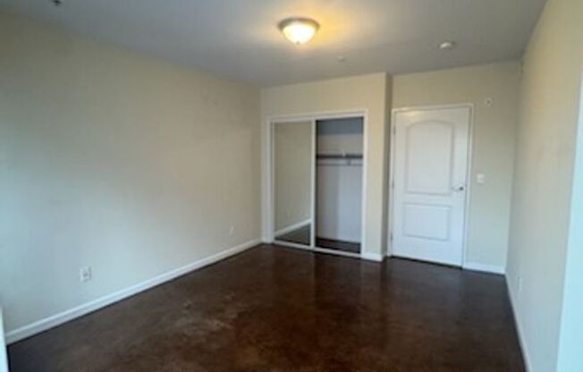 2 beds, 1 bath, 1,100 sqft, $2,895, Unit 502