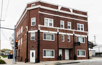 2006 PIERCE ST