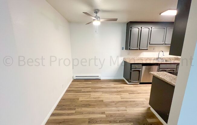 2 beds, 1 bath, $2,695