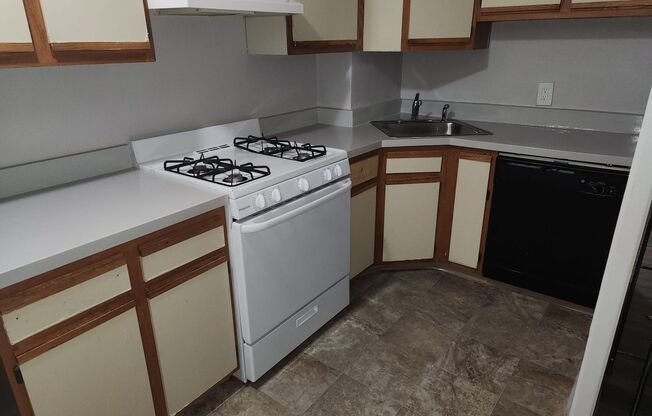 1 bed, 1 bath, 550 sqft, $1,400, Unit 615