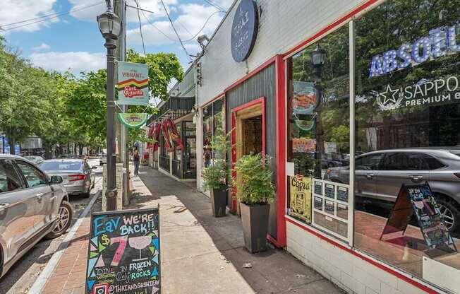East Atlanta Village: Thai & Sushi and much more