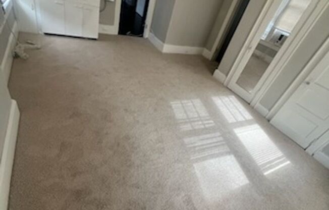 3 beds, 2 baths, 1,512 sqft, $999, Unit Unit A